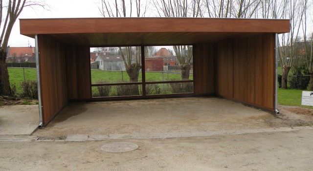 Houten carport te Deerlijk